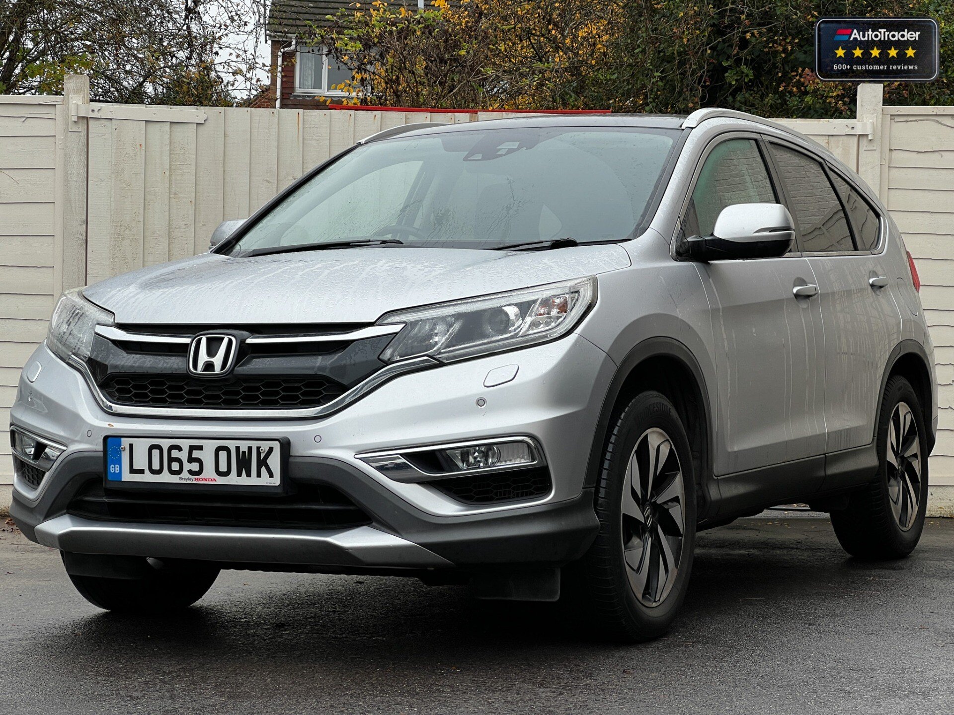 Main listing image - Honda CR-V