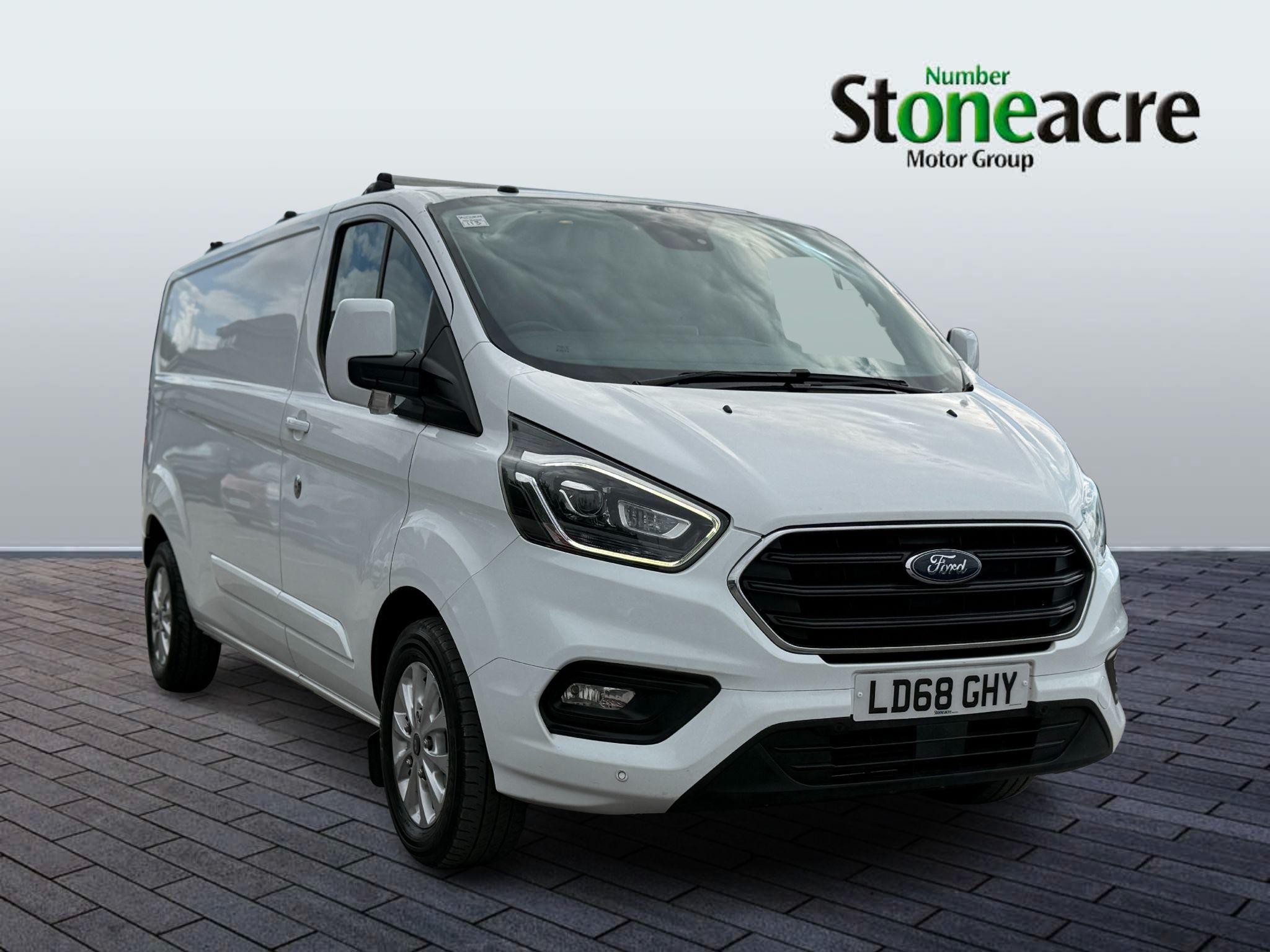 Main listing image - Ford Transit Custom