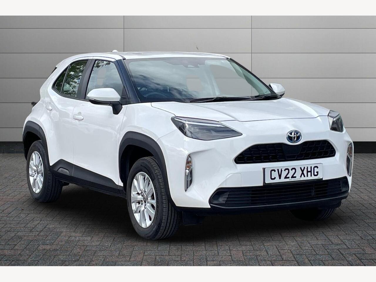 Main listing image - Toyota Yaris Cross
