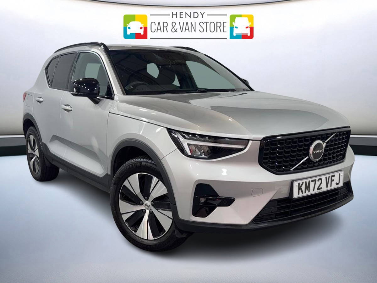 Main listing image - Volvo XC40 Recharge