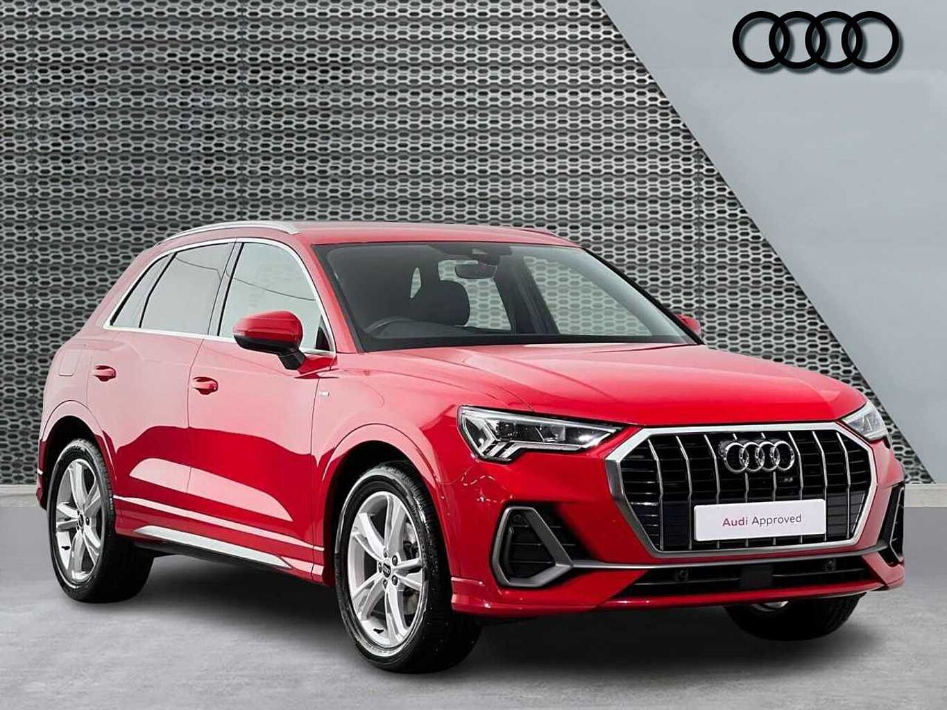 Main listing image - Audi Q3