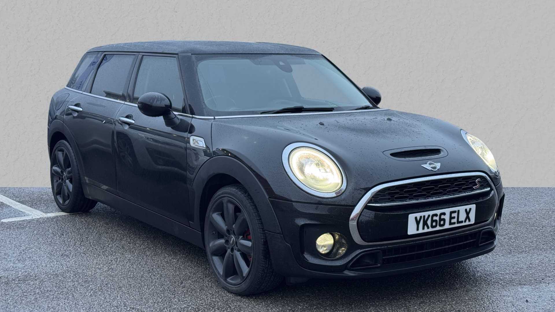 Main listing image - MINI Clubman