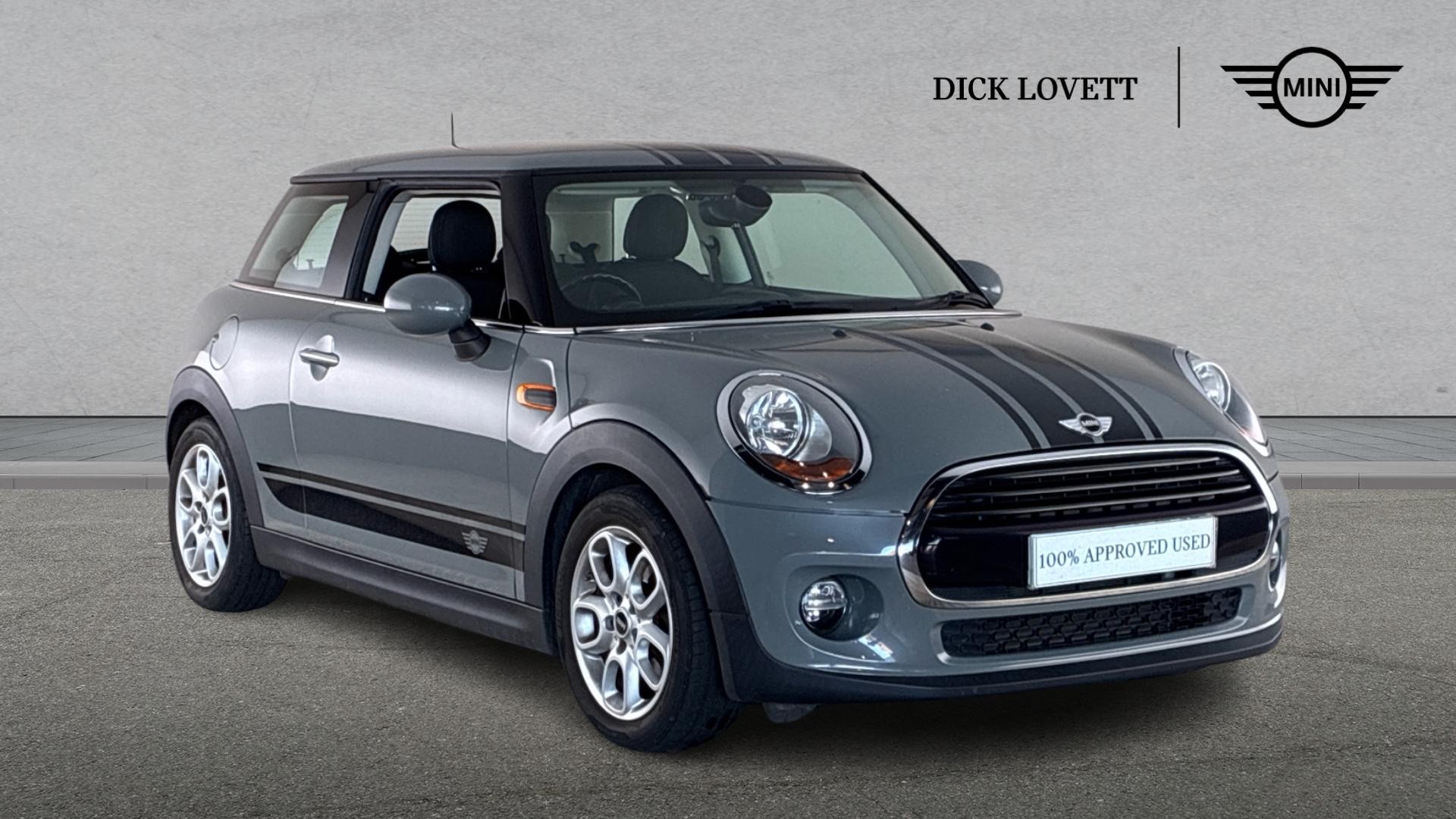 Main listing image - MINI Hatchback