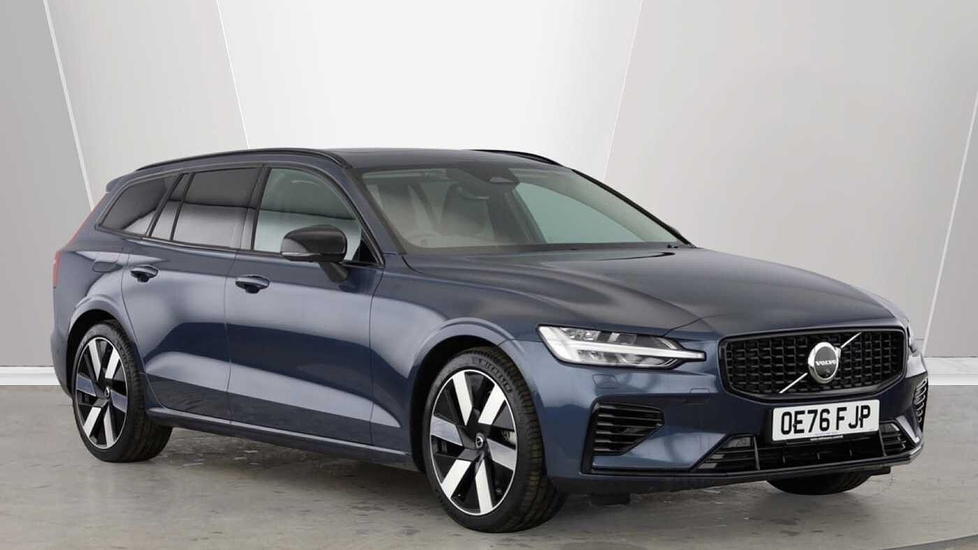 Main listing image - Volvo V60