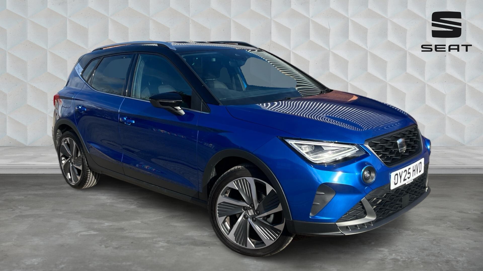 Main listing image - SEAT Arona