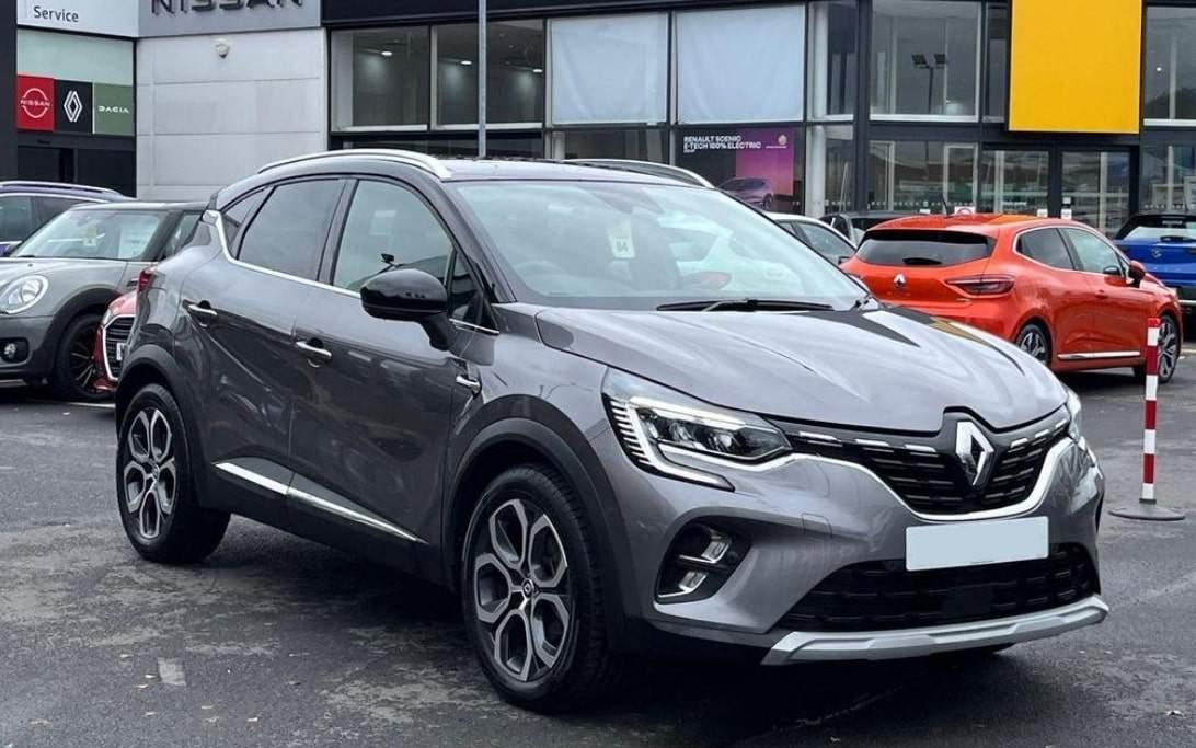 Main listing image - Renault Captur