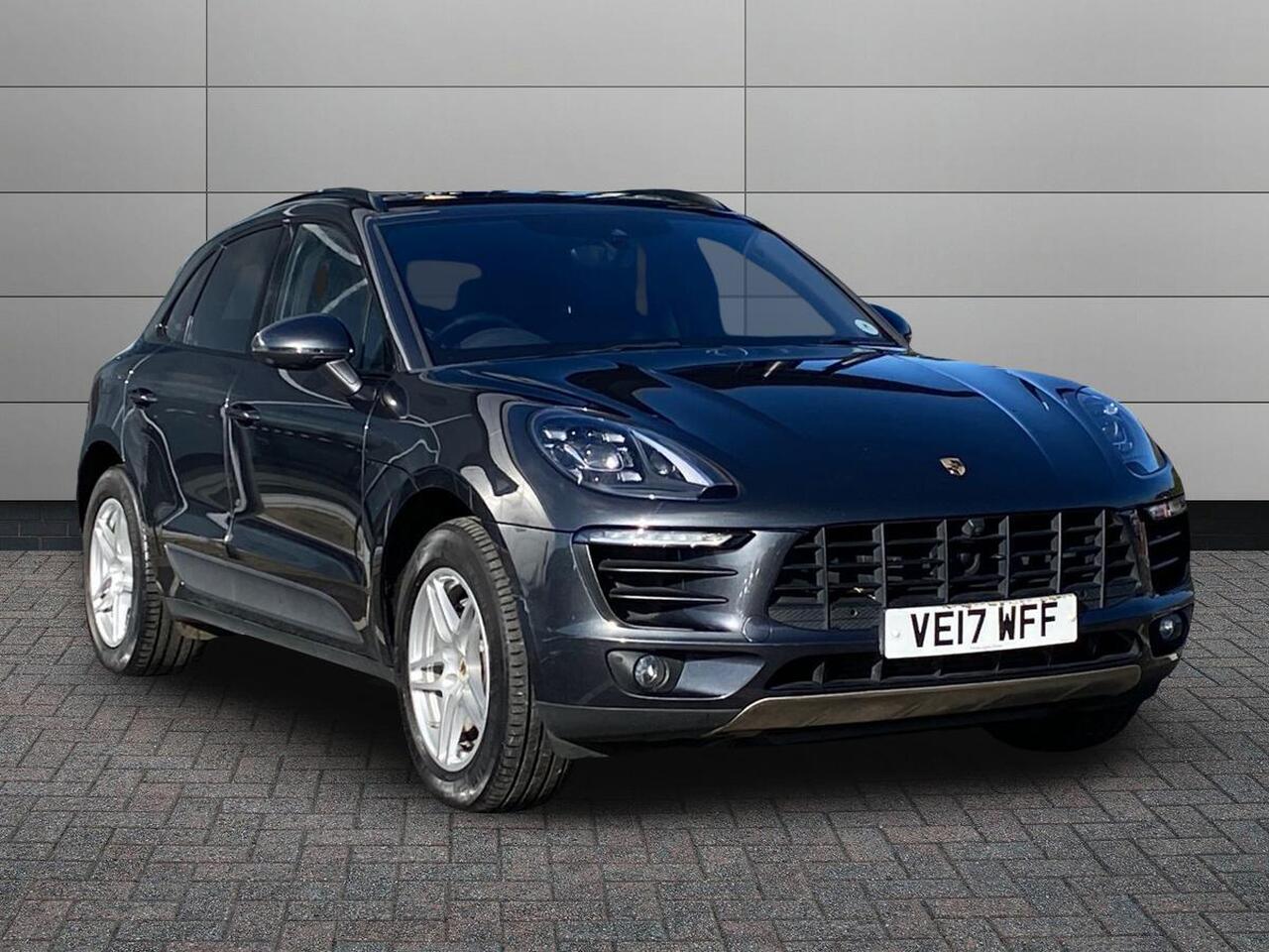 Main listing image - Porsche Macan