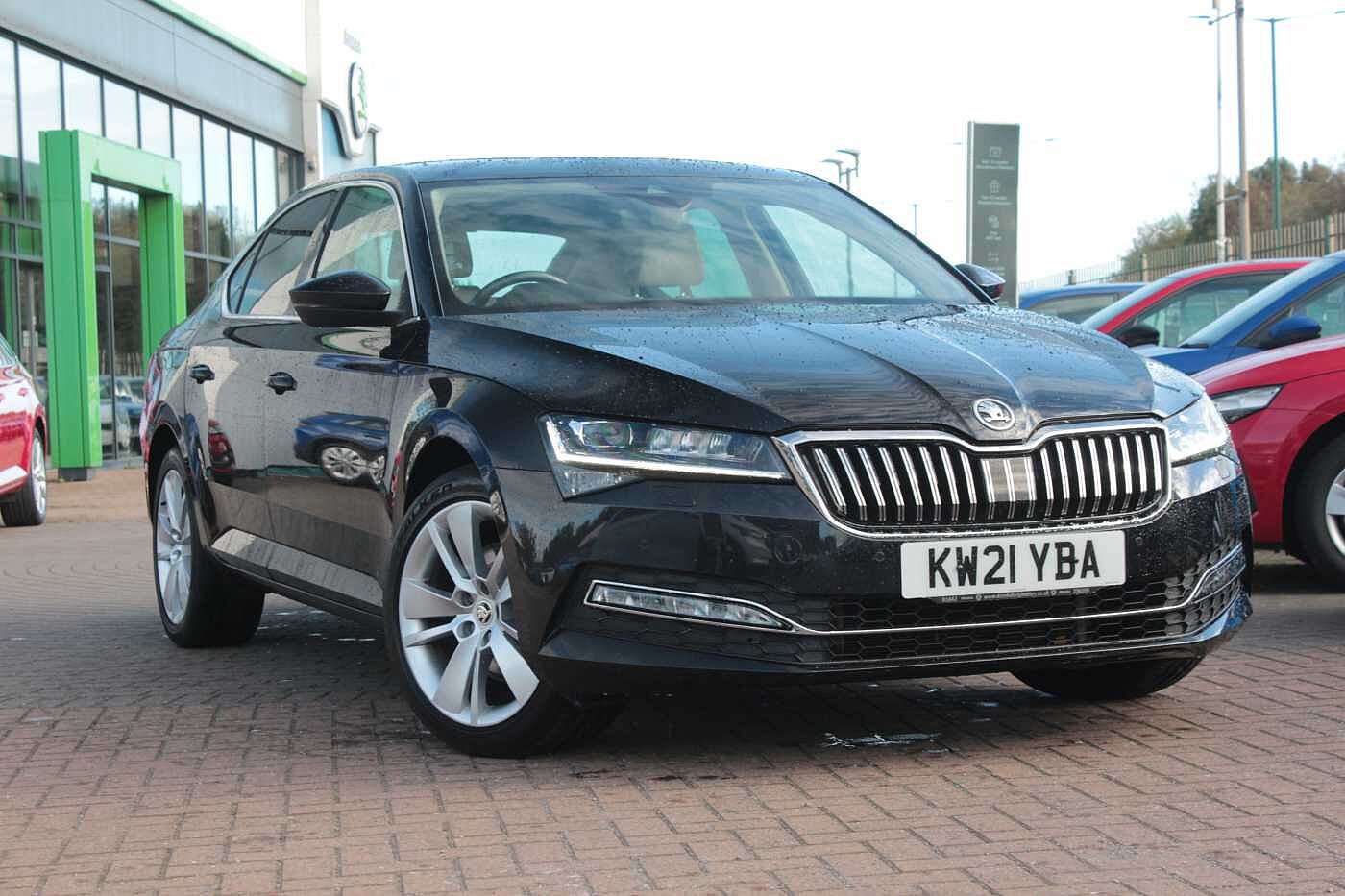 Main listing image - Skoda Superb