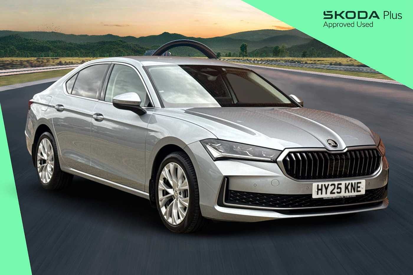 Main listing image - Skoda Superb
