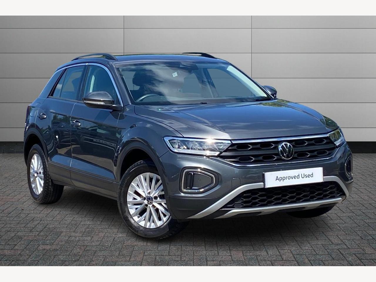 Main listing image - Volkswagen T-Roc
