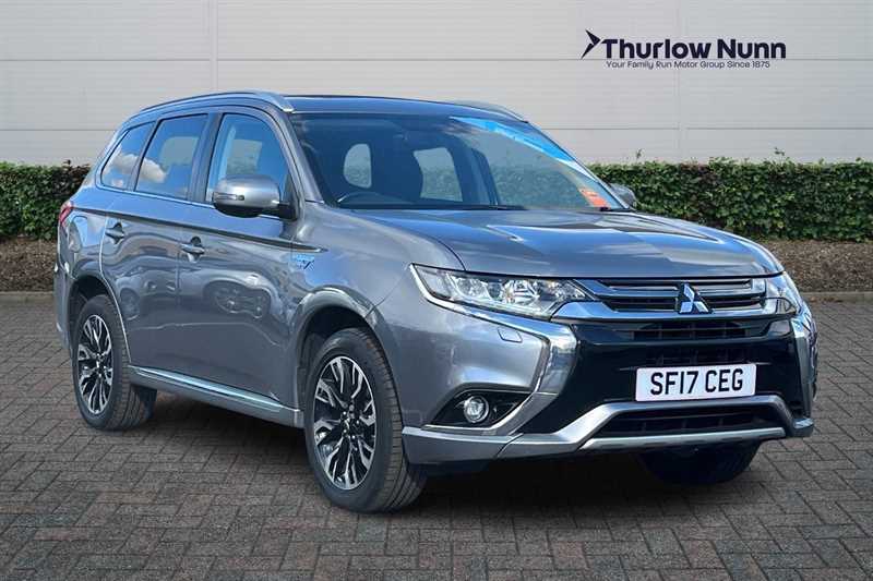 Main listing image - Mitsubishi Outlander