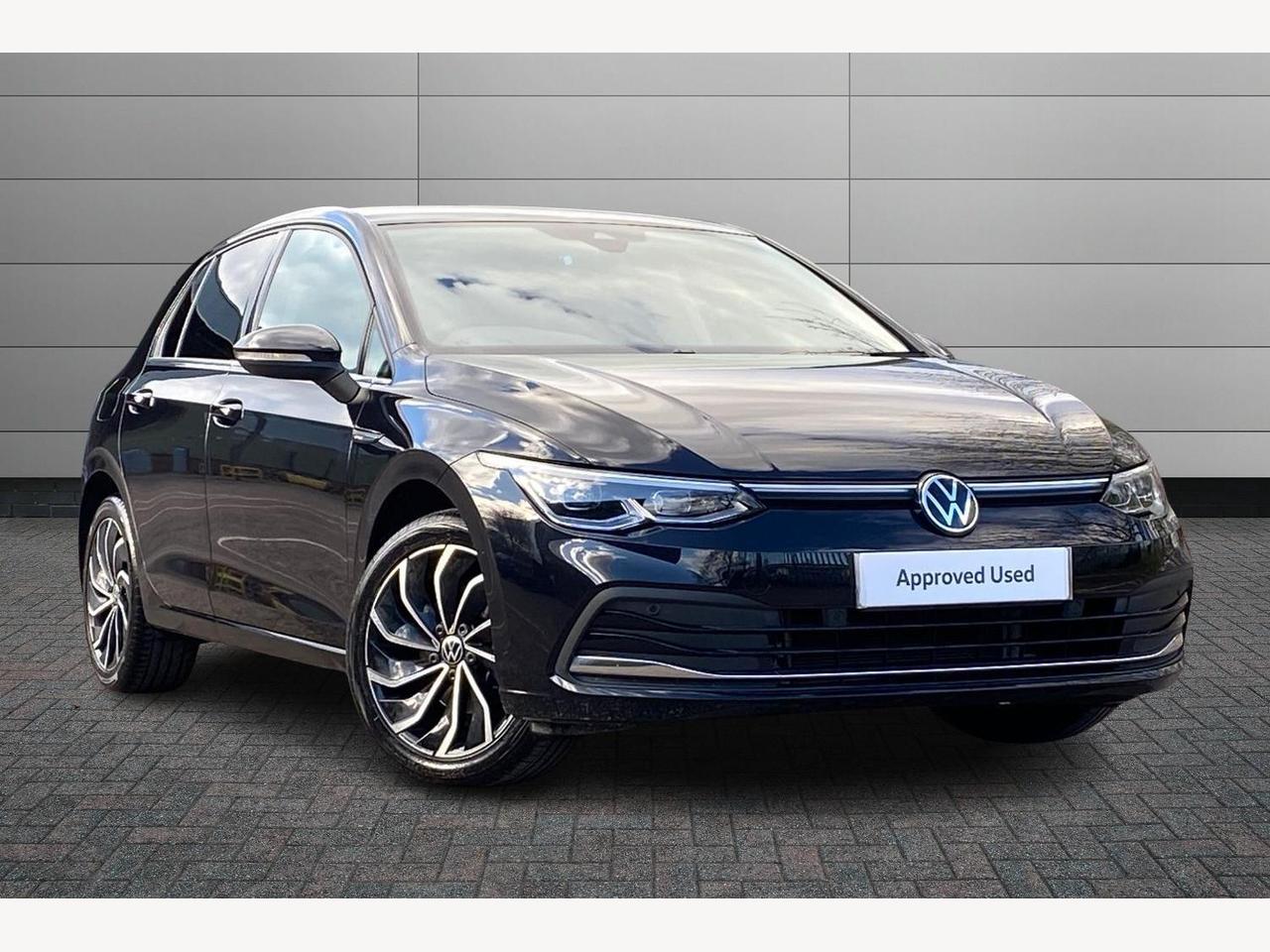 Main listing image - Volkswagen Golf