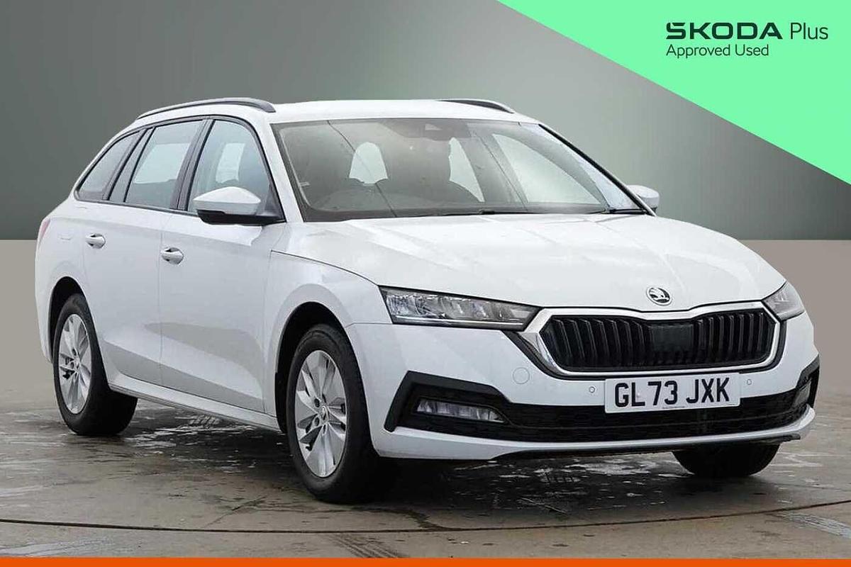 Main listing image - Skoda Octavia Estate