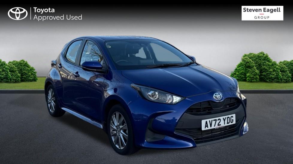 Main listing image - Toyota Yaris