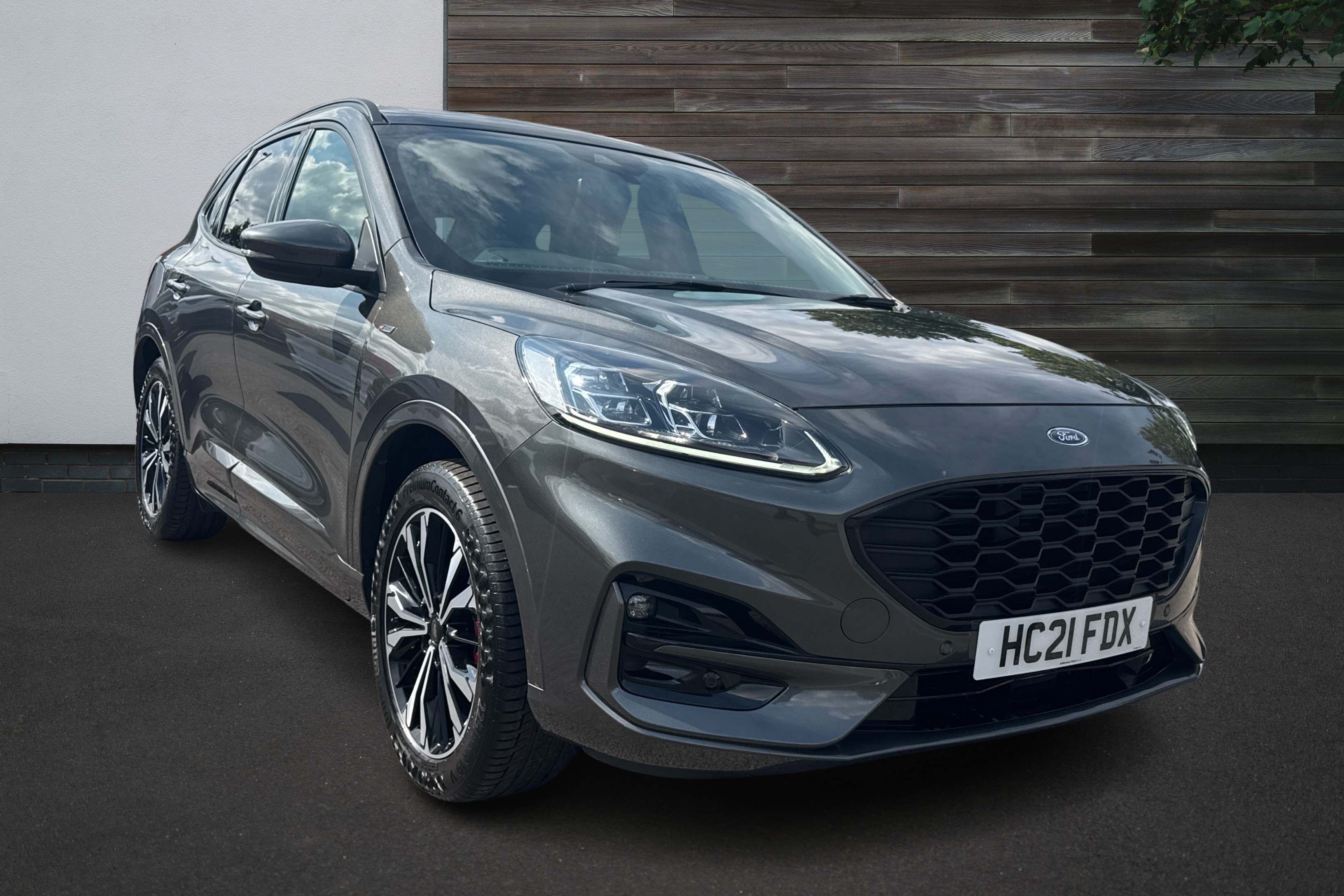 Main listing image - Ford Kuga