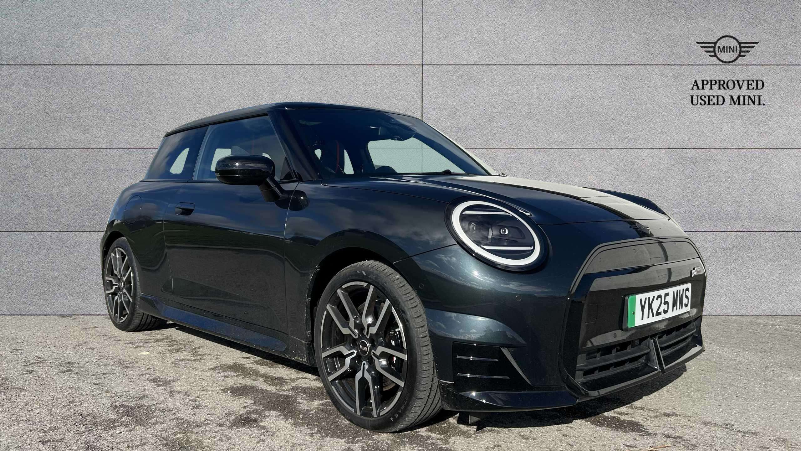 Main listing image - MINI Electric