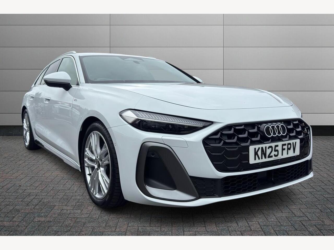 Main listing image - Audi A5