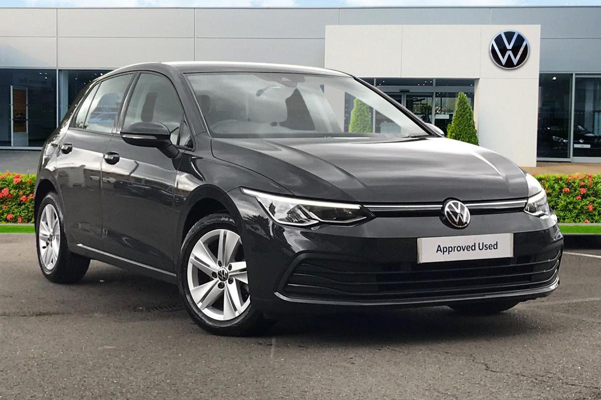 Main listing image - Volkswagen Golf