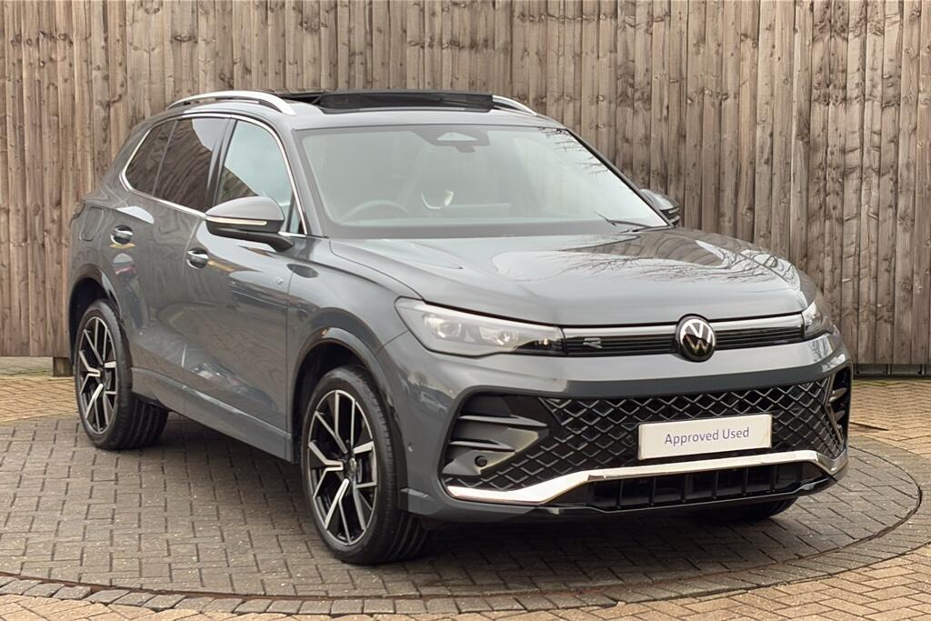 Main listing image - Volkswagen Tiguan