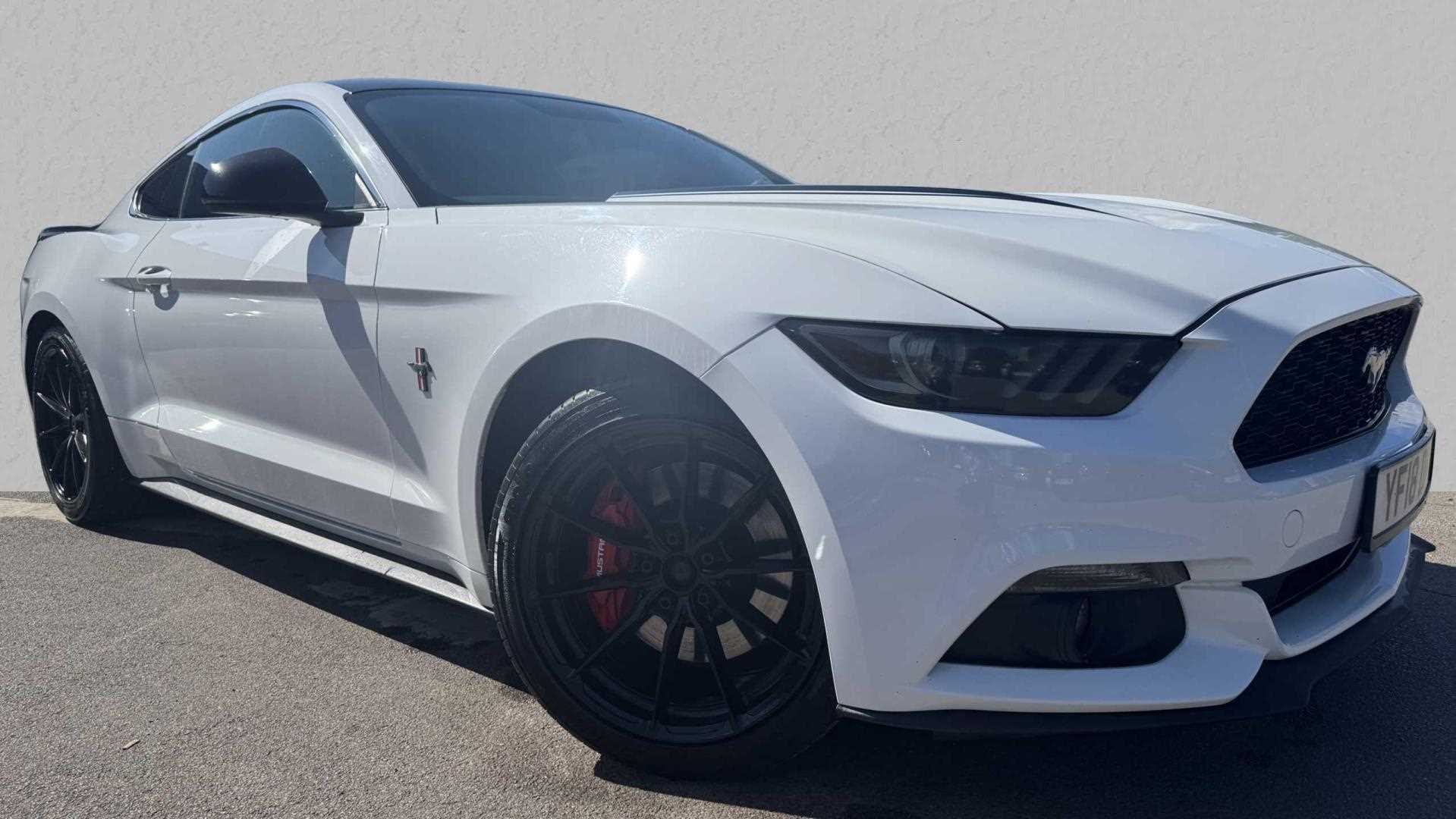 Main listing image - Ford Mustang