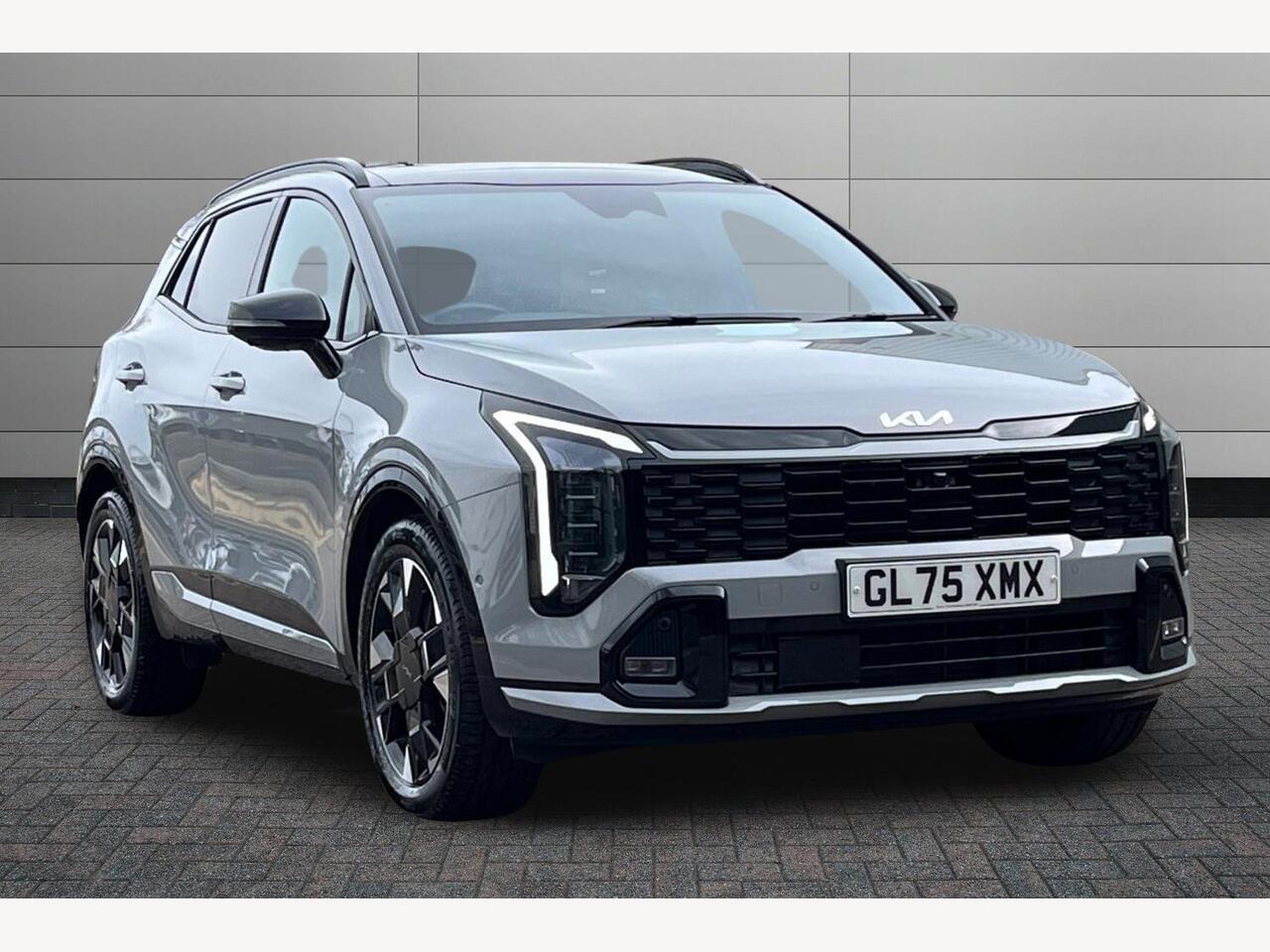 Main listing image - Kia Sportage