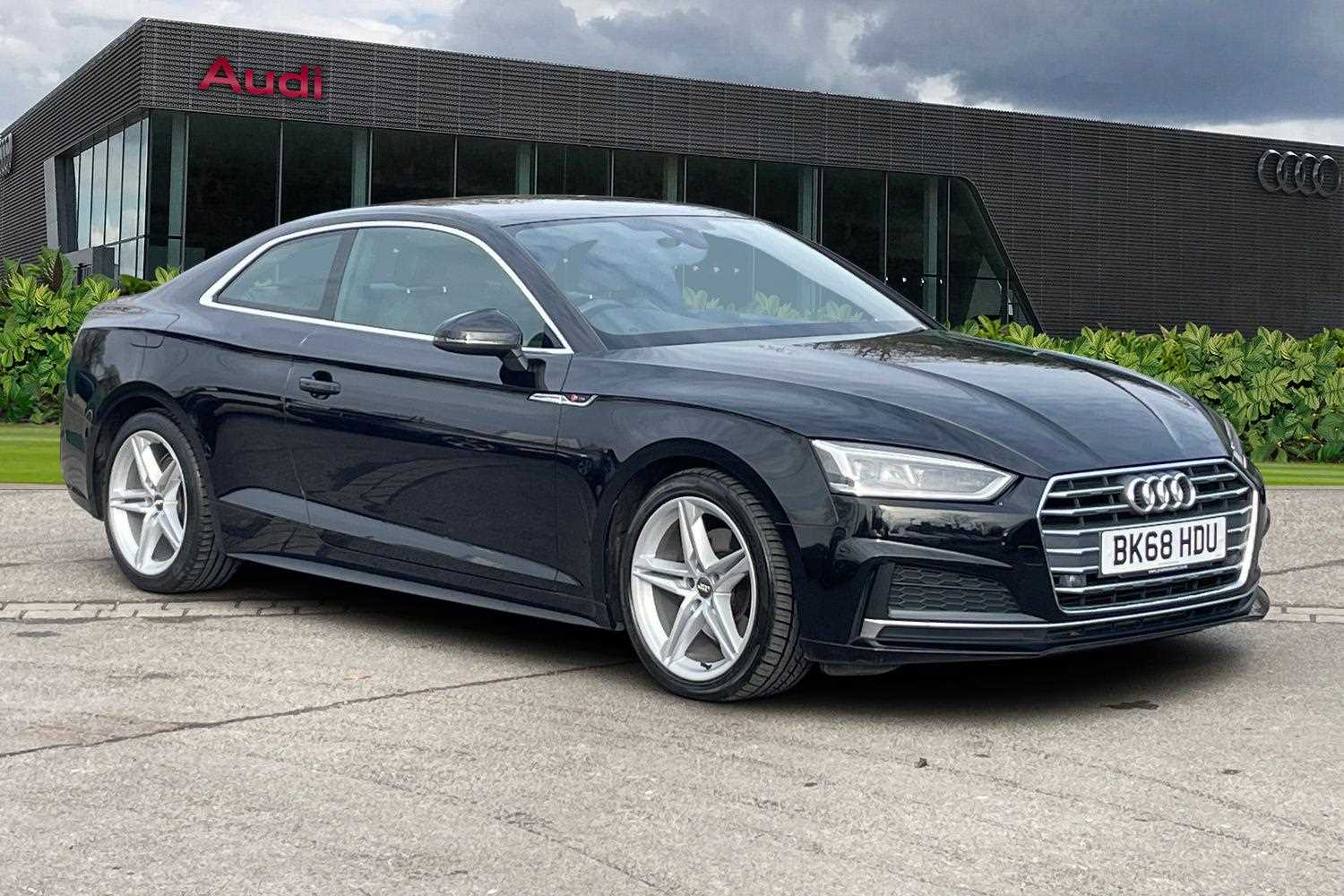 Main listing image - Audi A5