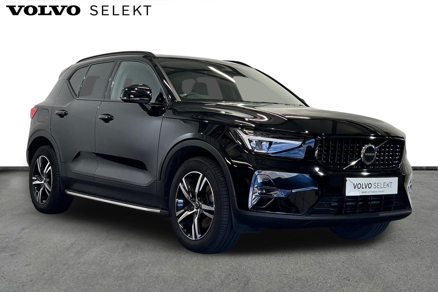 Main listing image - Volvo XC40