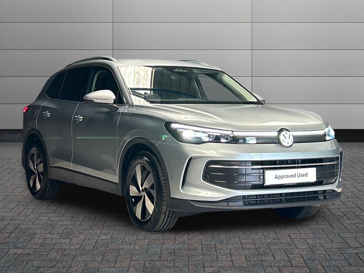 Main listing image - Volkswagen Tiguan