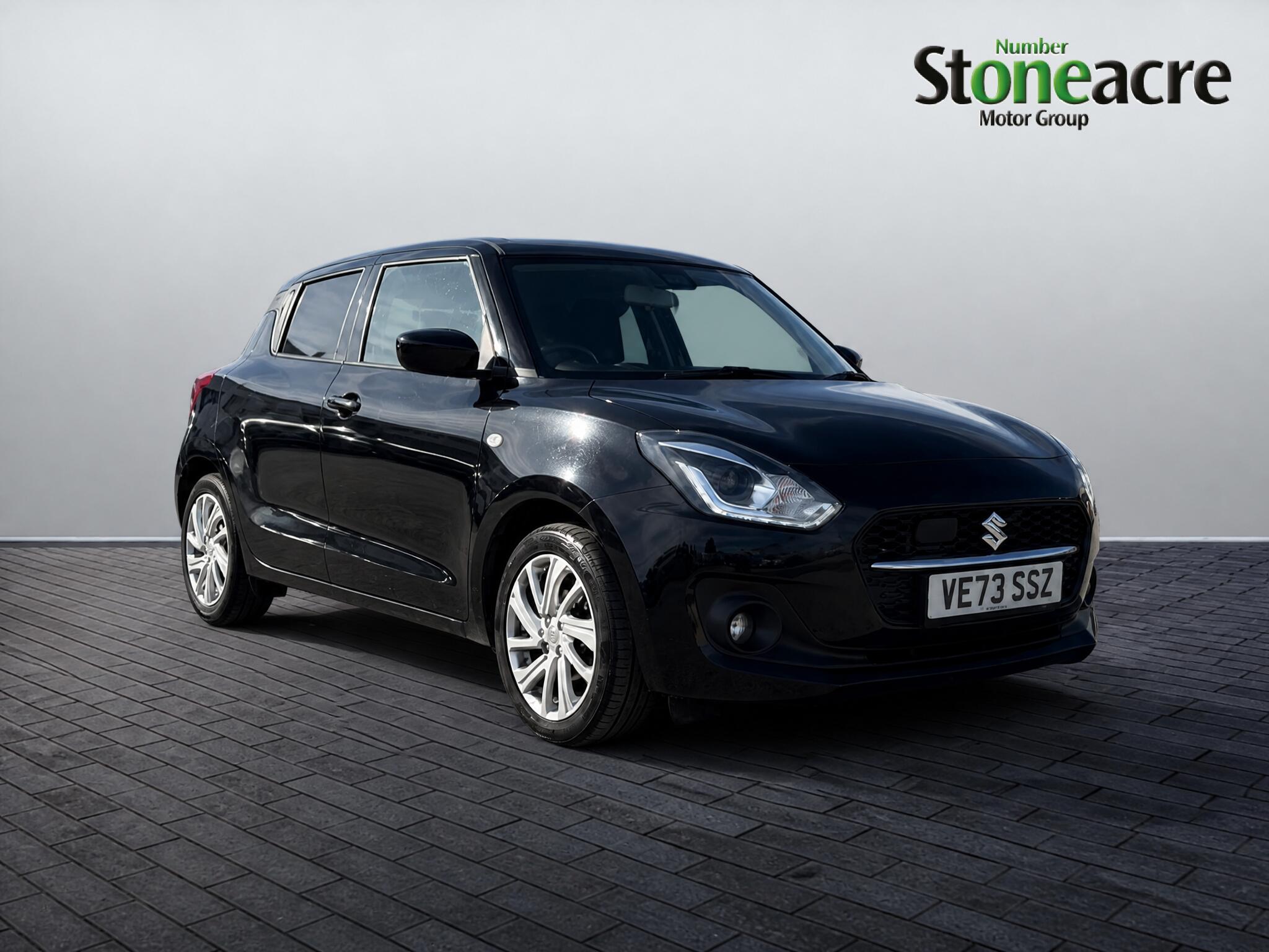 Main listing image - Suzuki Swift