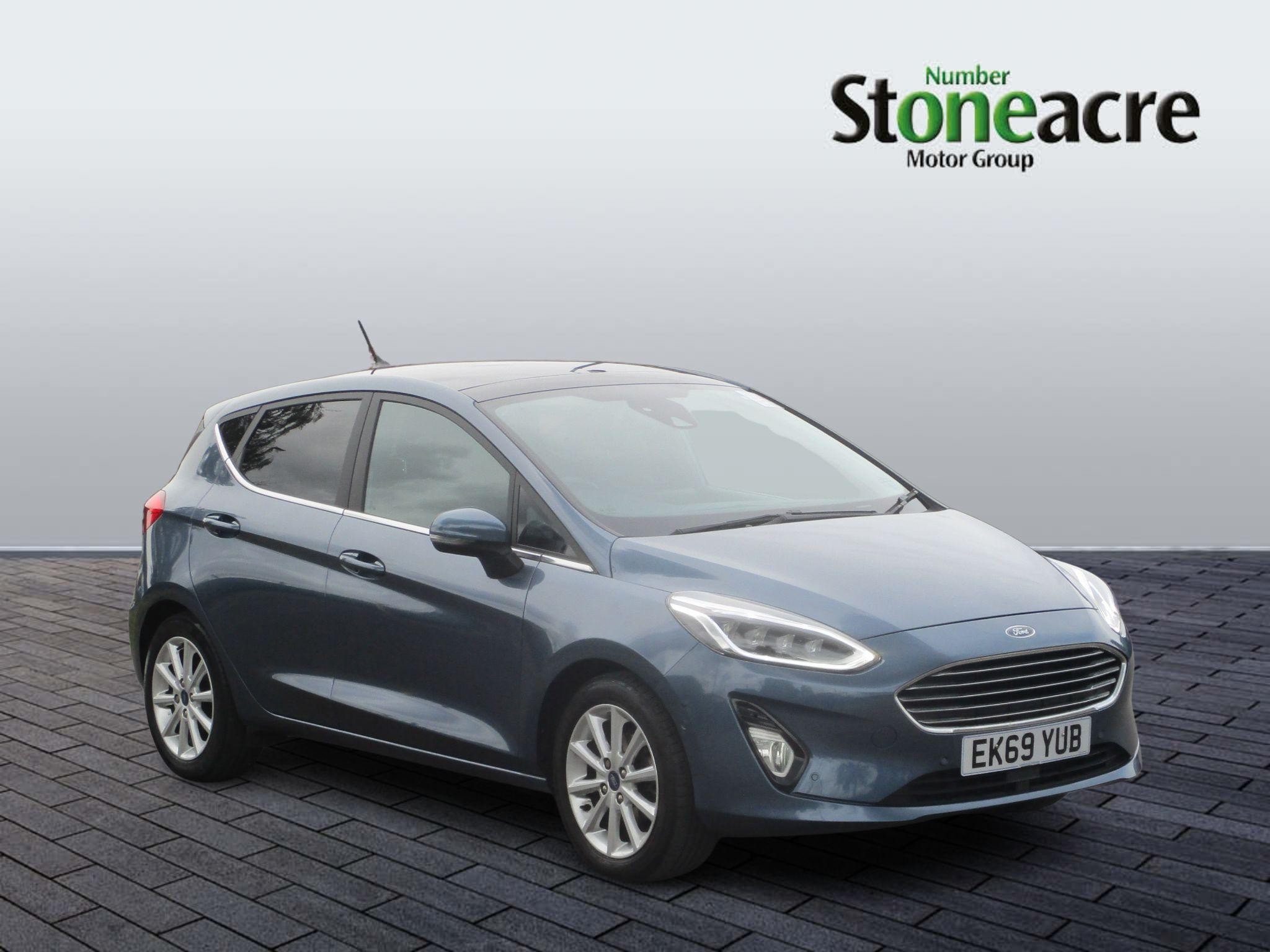 Main listing image - Ford Fiesta