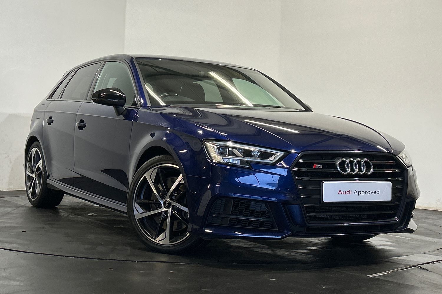 Main listing image - Audi S3