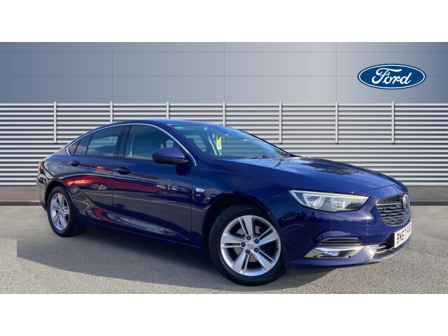 Main listing image - Vauxhall Insignia