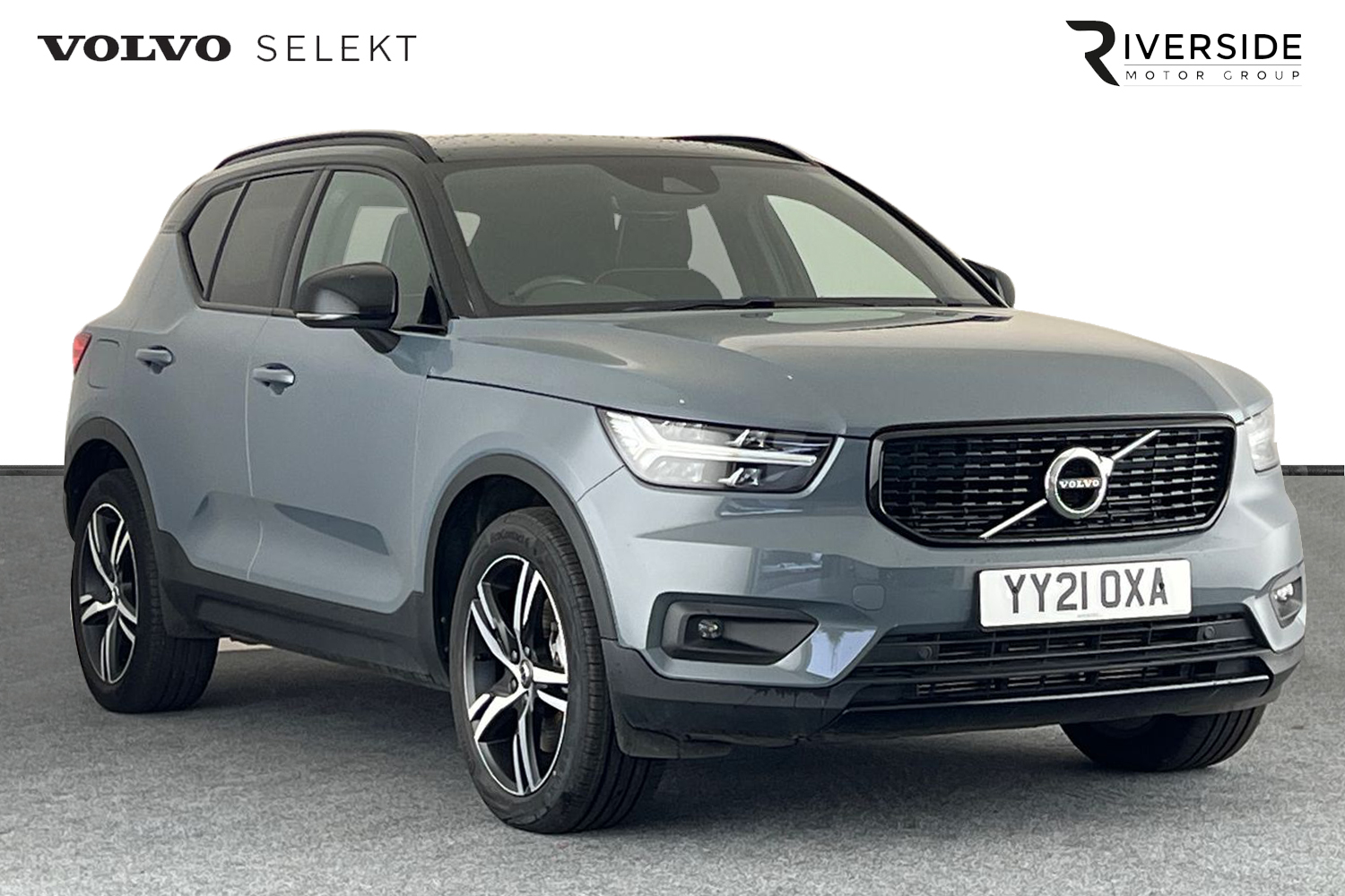 Main listing image - Volvo XC40 Recharge