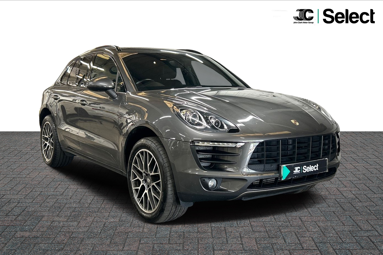 Main listing image - Porsche Macan