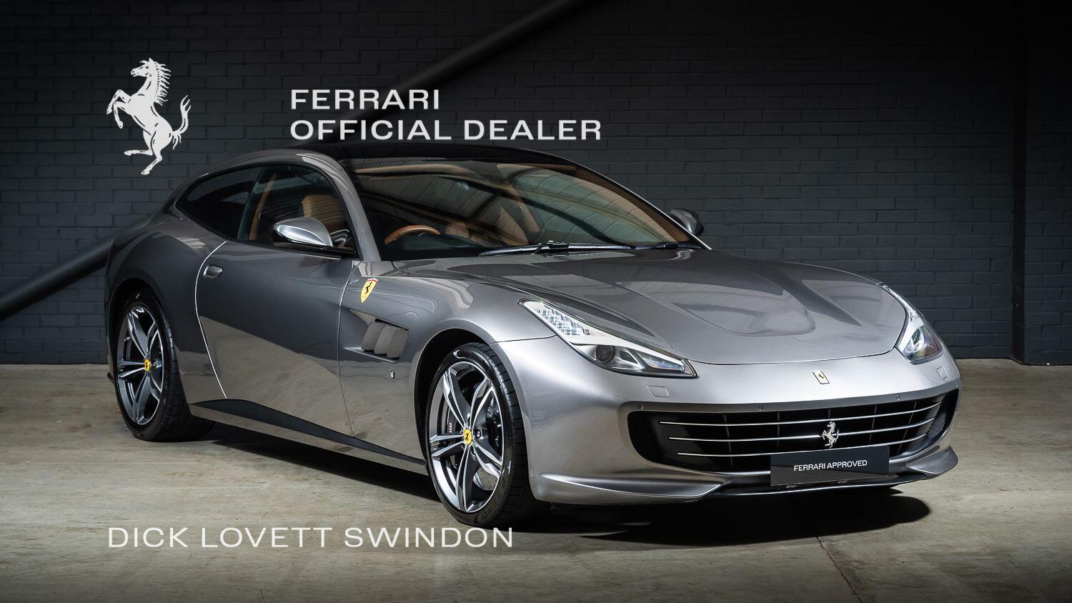 Main listing image - Ferrari GTC4 Lusso