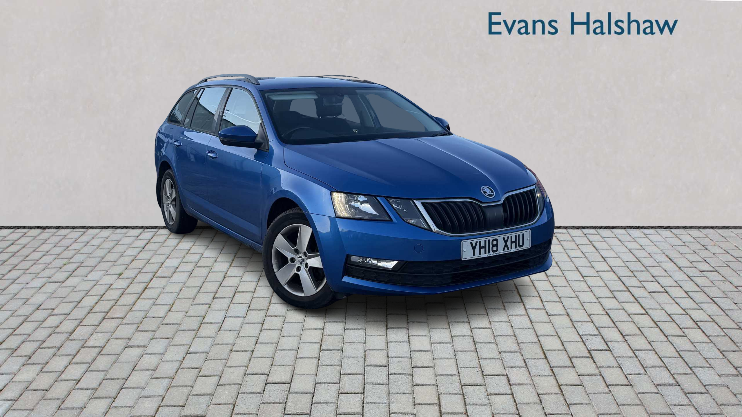Main listing image - Skoda Octavia Estate