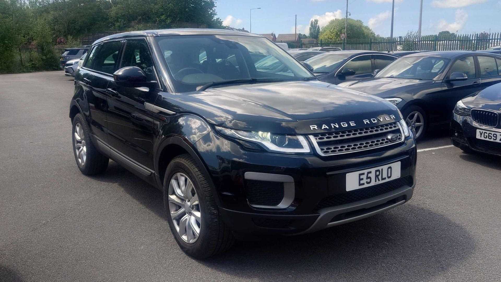 Main listing image - Land Rover Range Rover Evoque