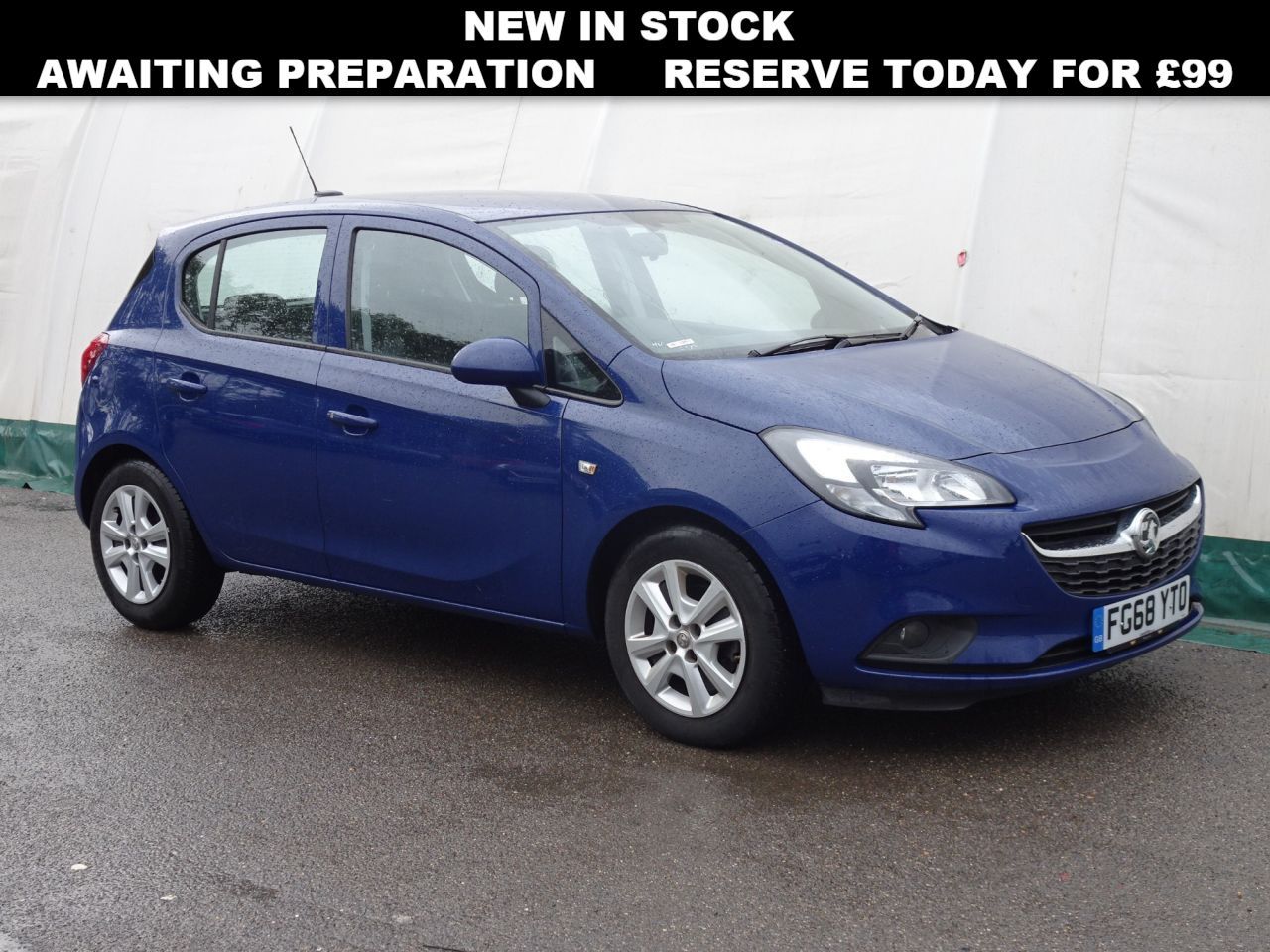 Main listing image - Vauxhall Corsa