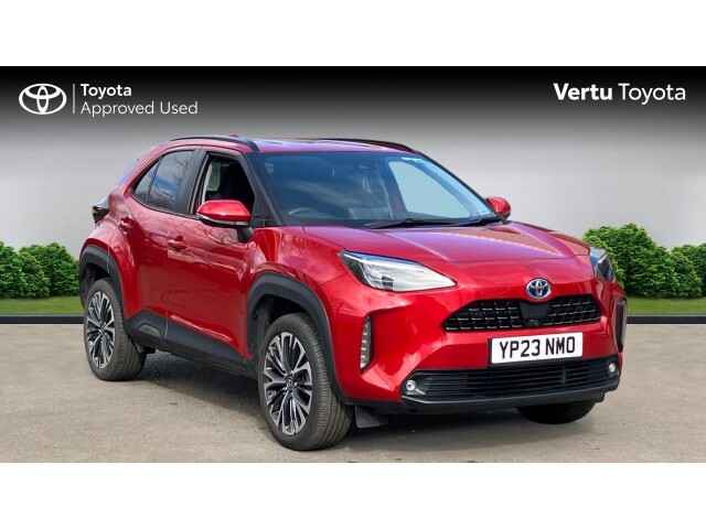 Main listing image - Toyota Yaris Cross