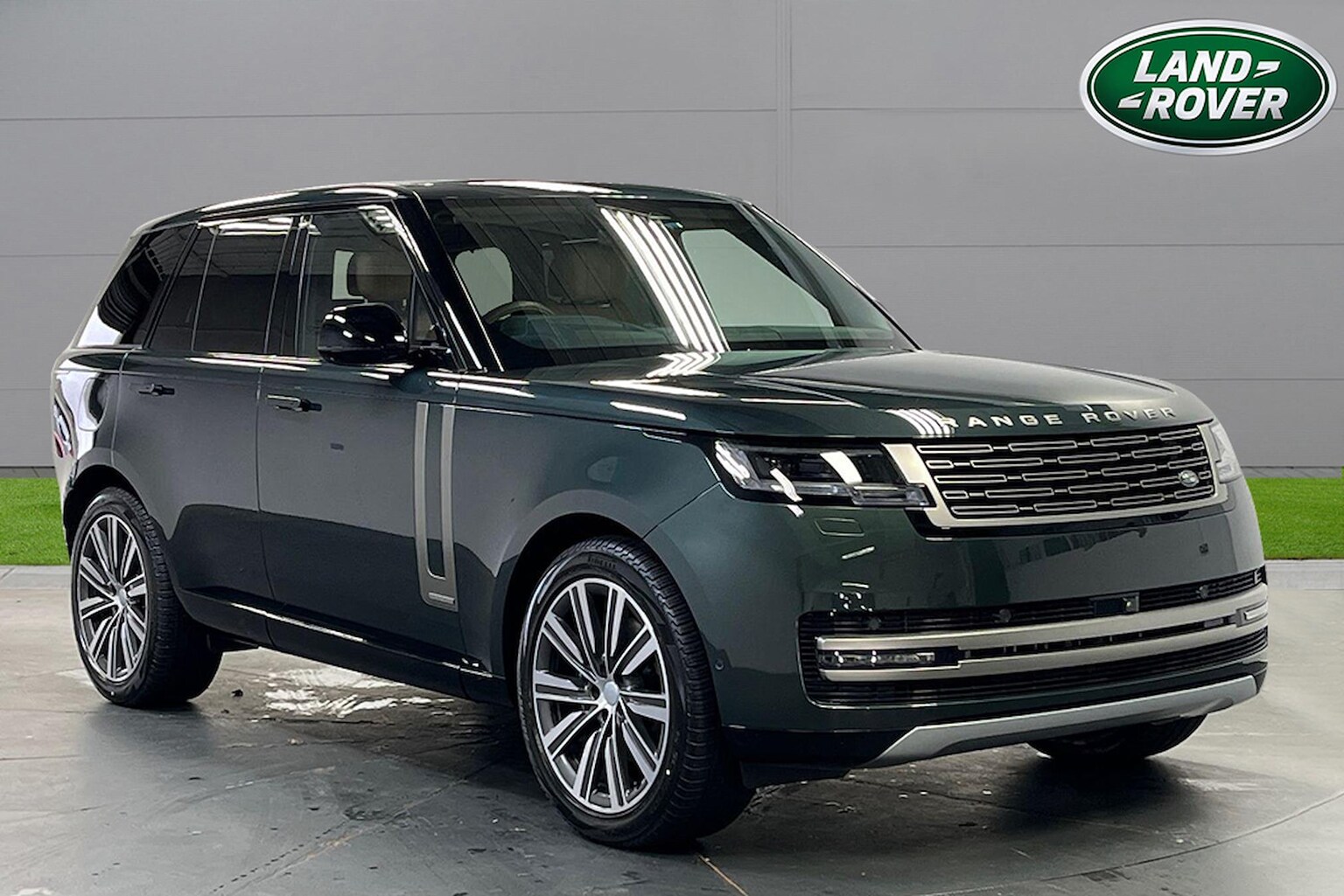 Main listing image - Land Rover Range Rover