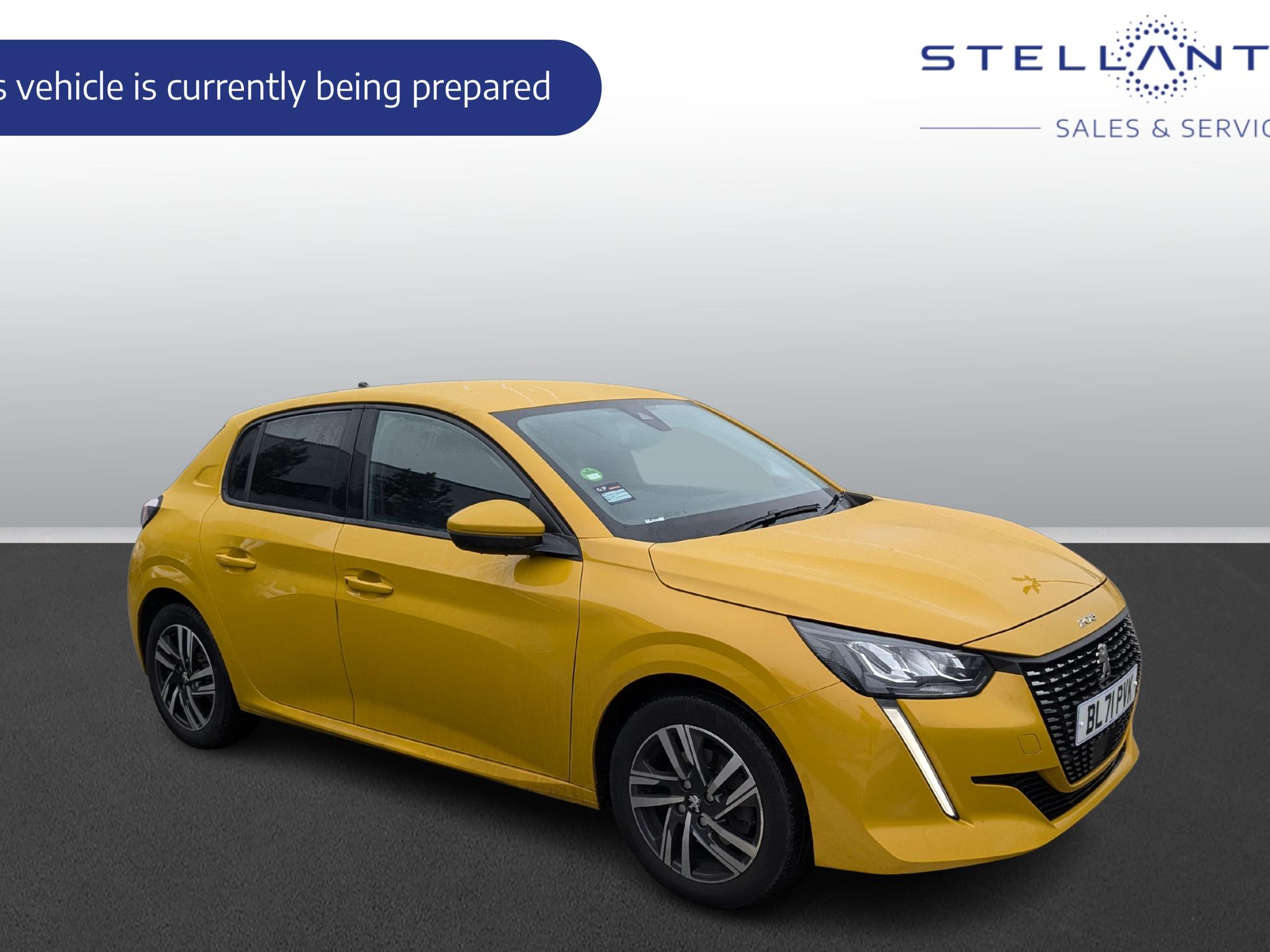 Main listing image - Peugeot 208