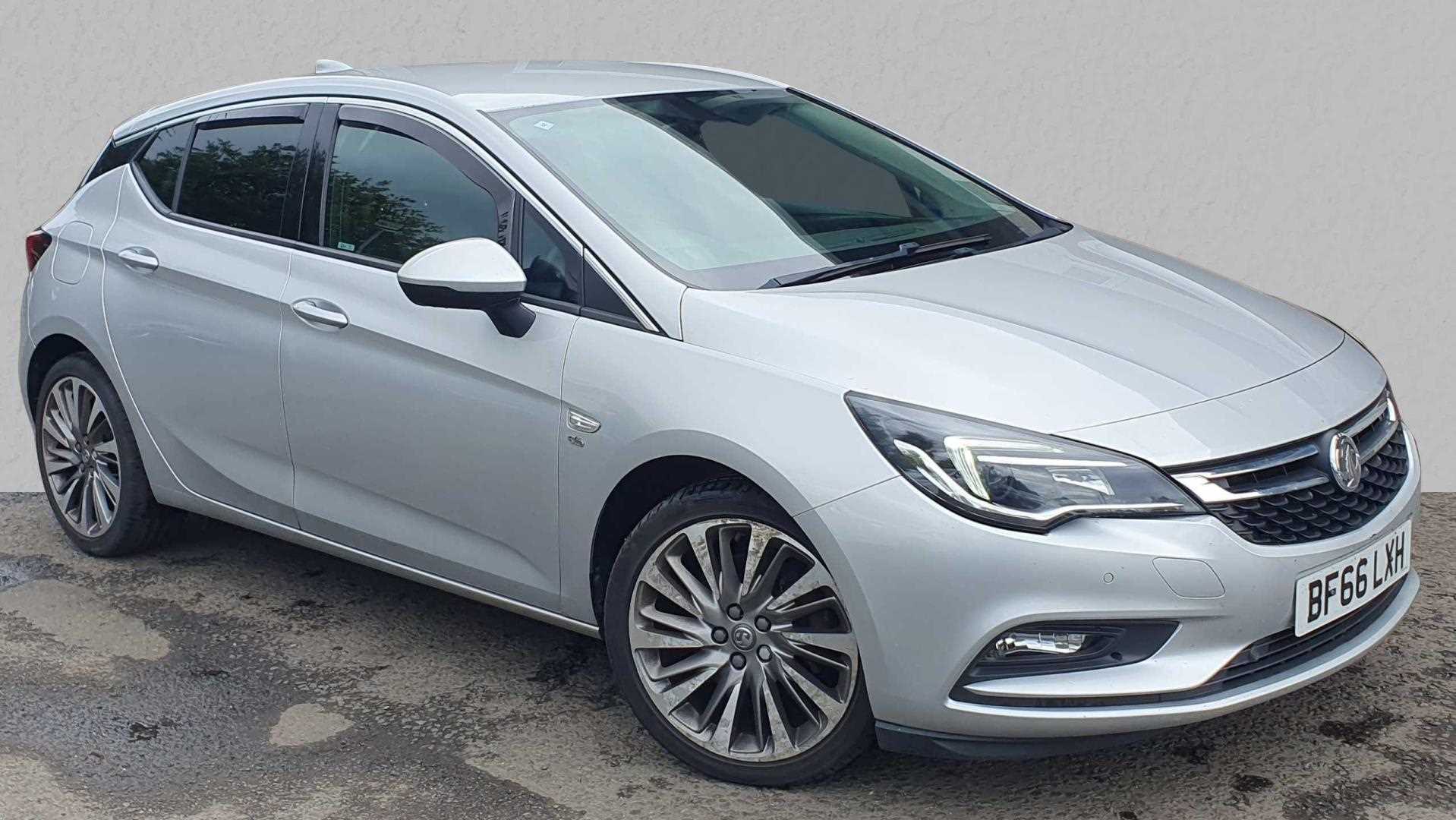 Main listing image - Vauxhall Astra