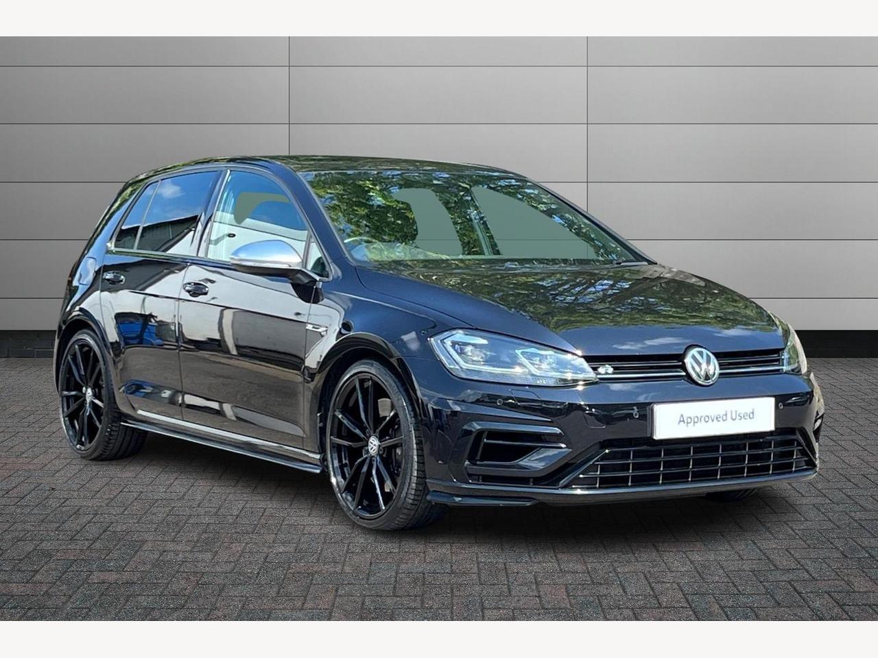 Main listing image - Volkswagen Golf R