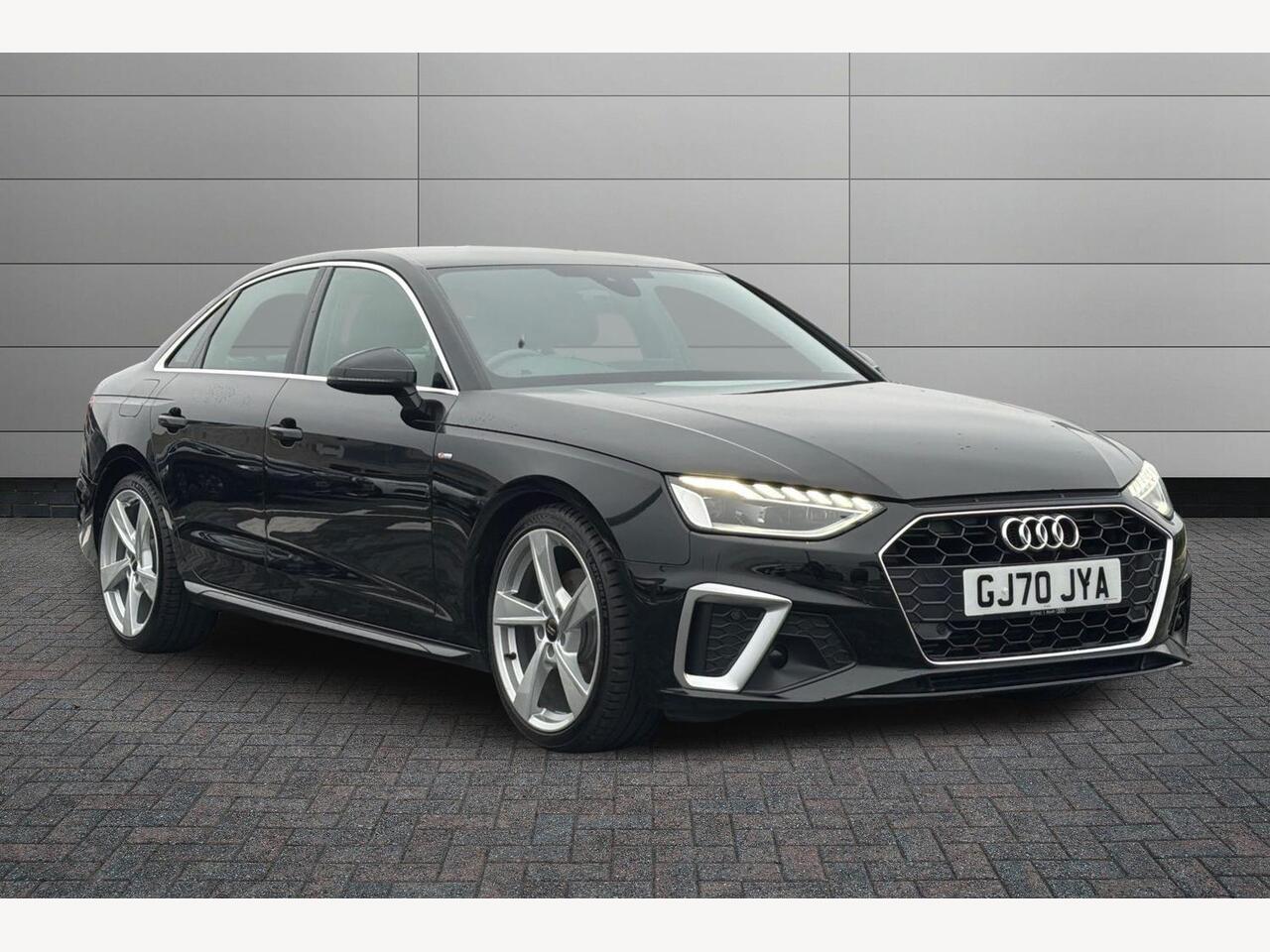 Main listing image - Audi A4