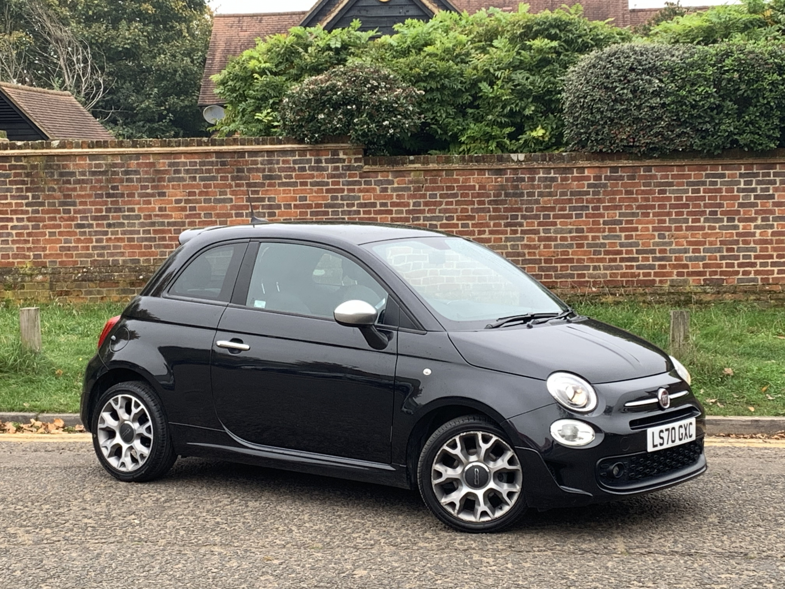 Main listing image - Fiat 500