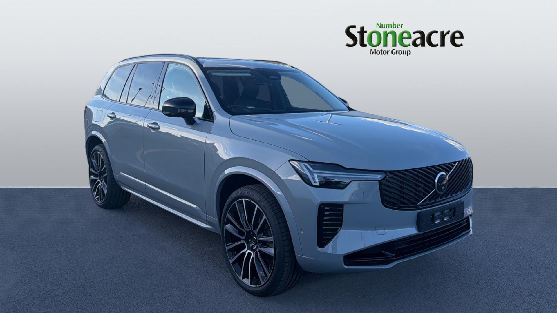 Main listing image - Volvo XC90