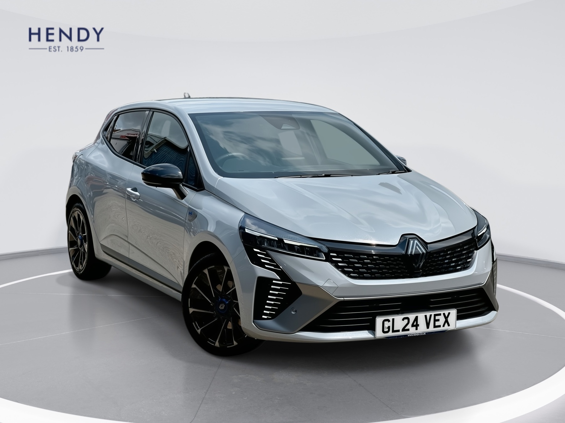 Main listing image - Renault Clio