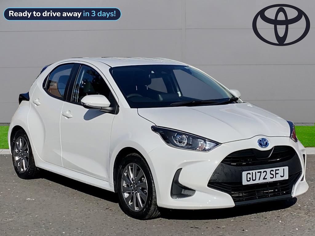 Main listing image - Toyota Yaris