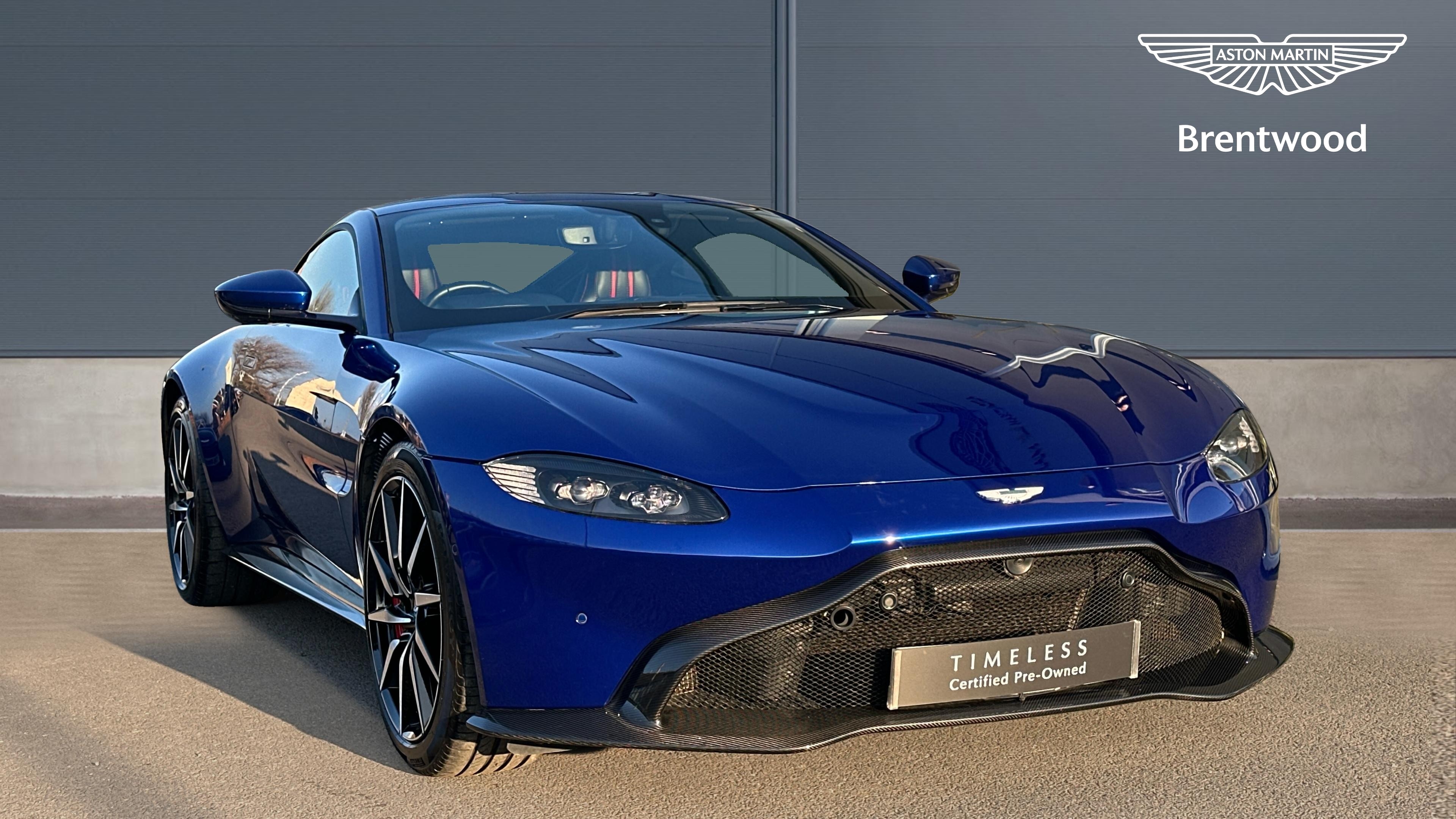 Main listing image - Aston Martin Vantage