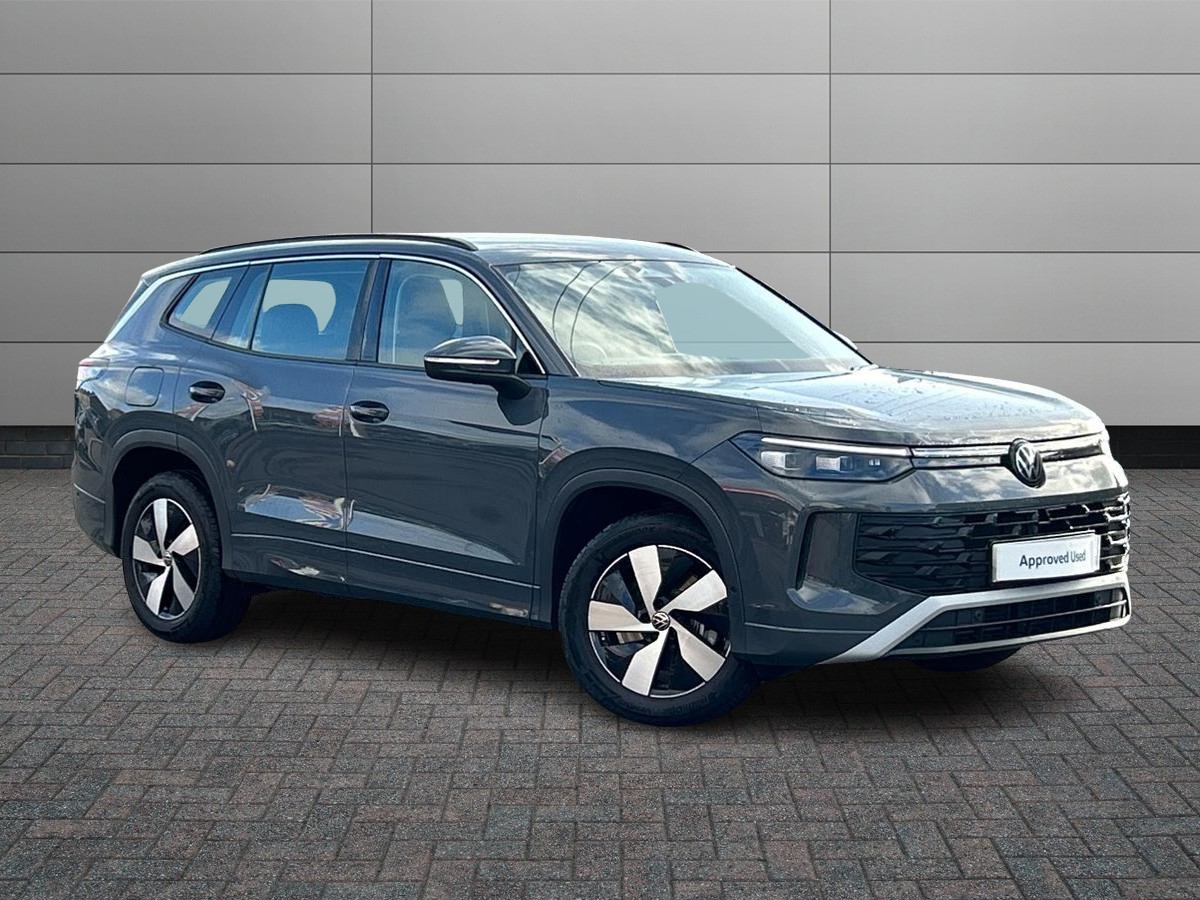 Main listing image - Volkswagen Tayron